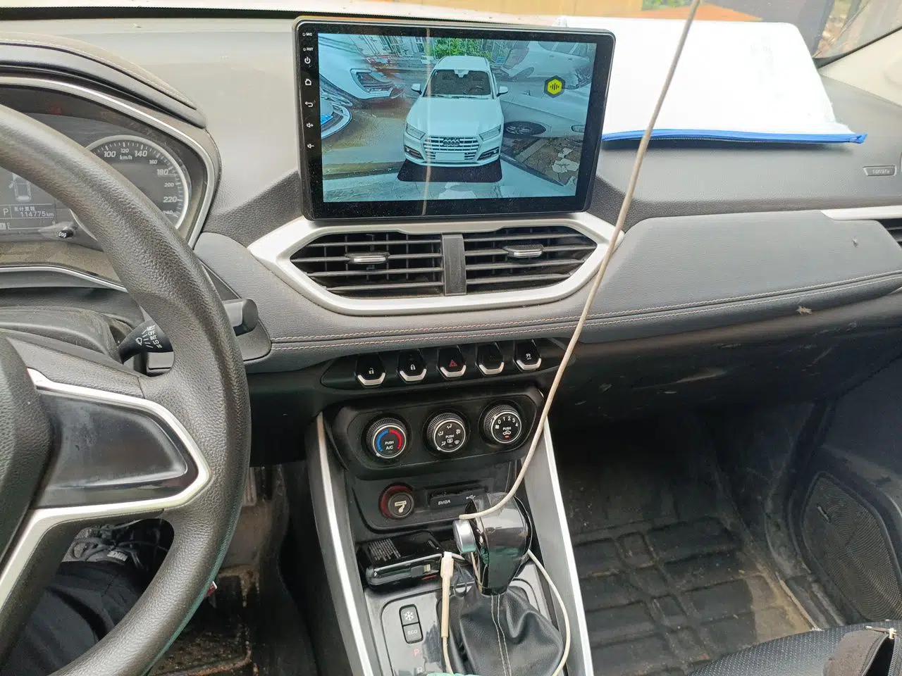 Baojun 530 2019 1.5T CVT Elite Version China V — миниатюра 13