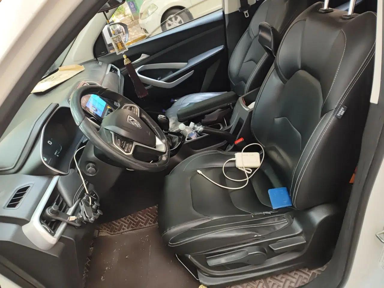 Baojun 530 2020 1.5T Manual Luxury Version 6 Seats — миниатюра 15