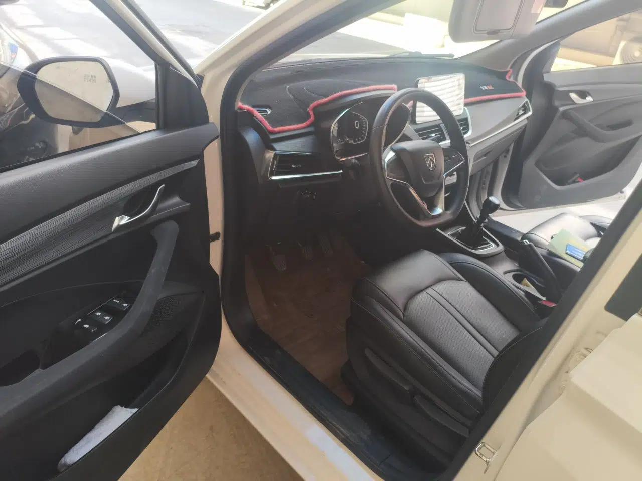 Baojun 360 2019 1.5L Manual Elite Version China VI — миниатюра 16