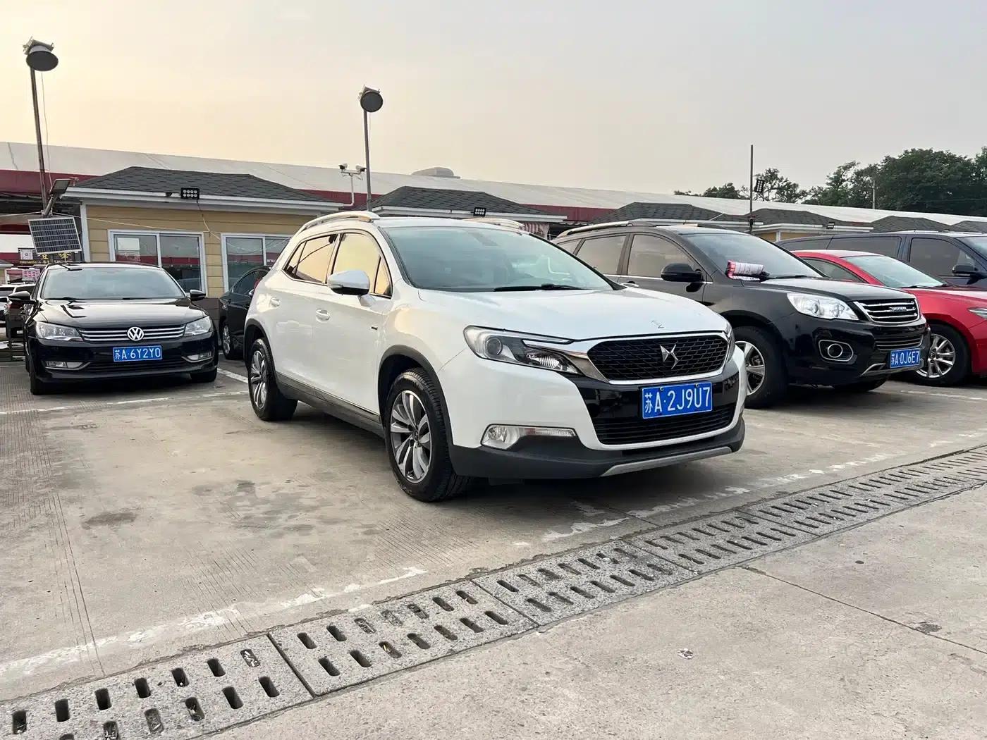 DS 6 2016 1.6T Luxury Edition THP160 — миниатюра 2
