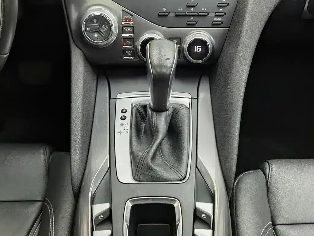 DS 5 2015 1.6T Luxury Edition THP160 — миниатюра 13