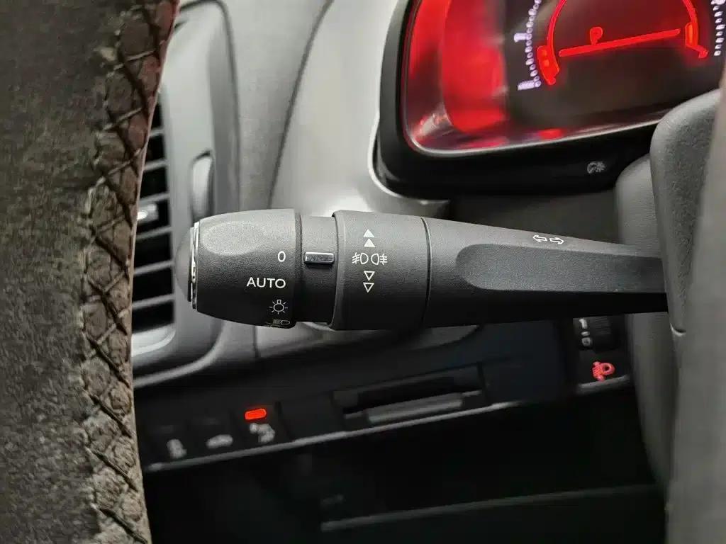 DS 5 2015 1.6T Luxury Edition THP160 — миниатюра 21