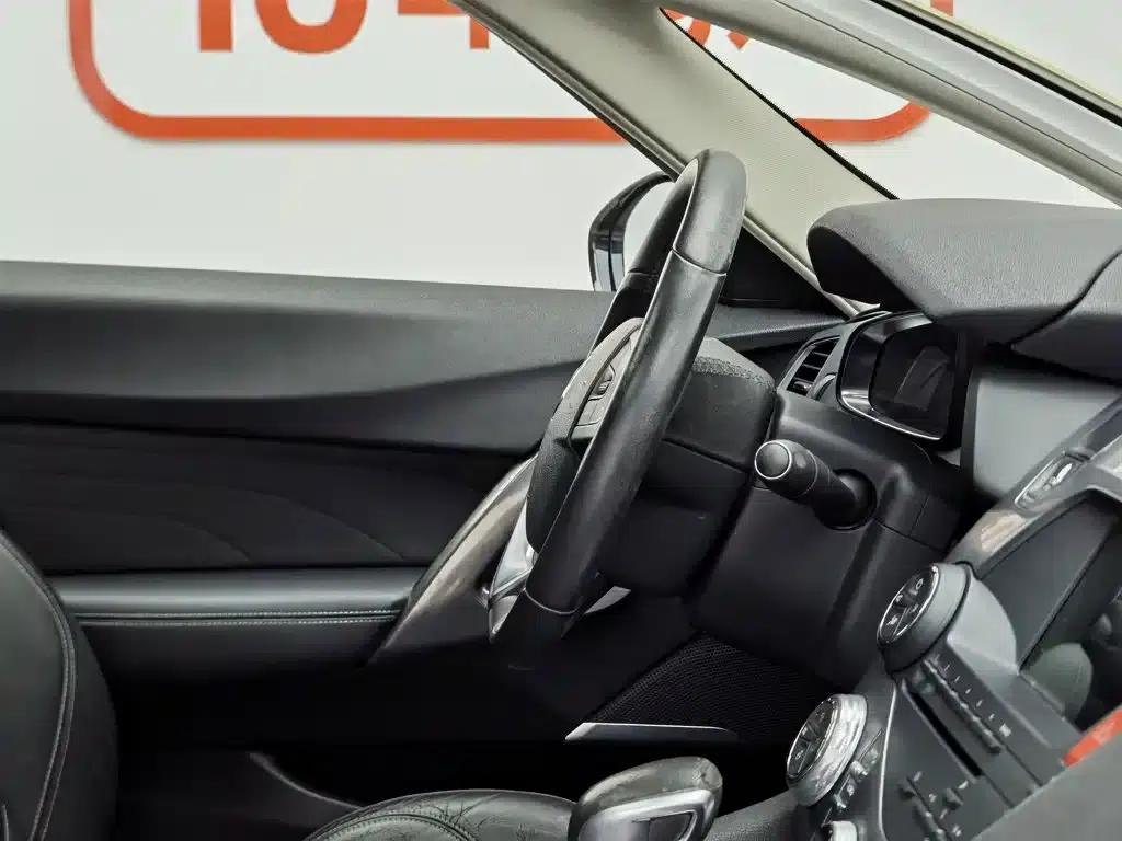DS 5 2015 1.6T Luxury Edition THP160 — миниатюра 22