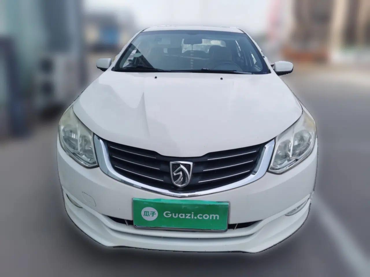 Baojun 630 2013 1.5L manual Elite version — миниатюра 2