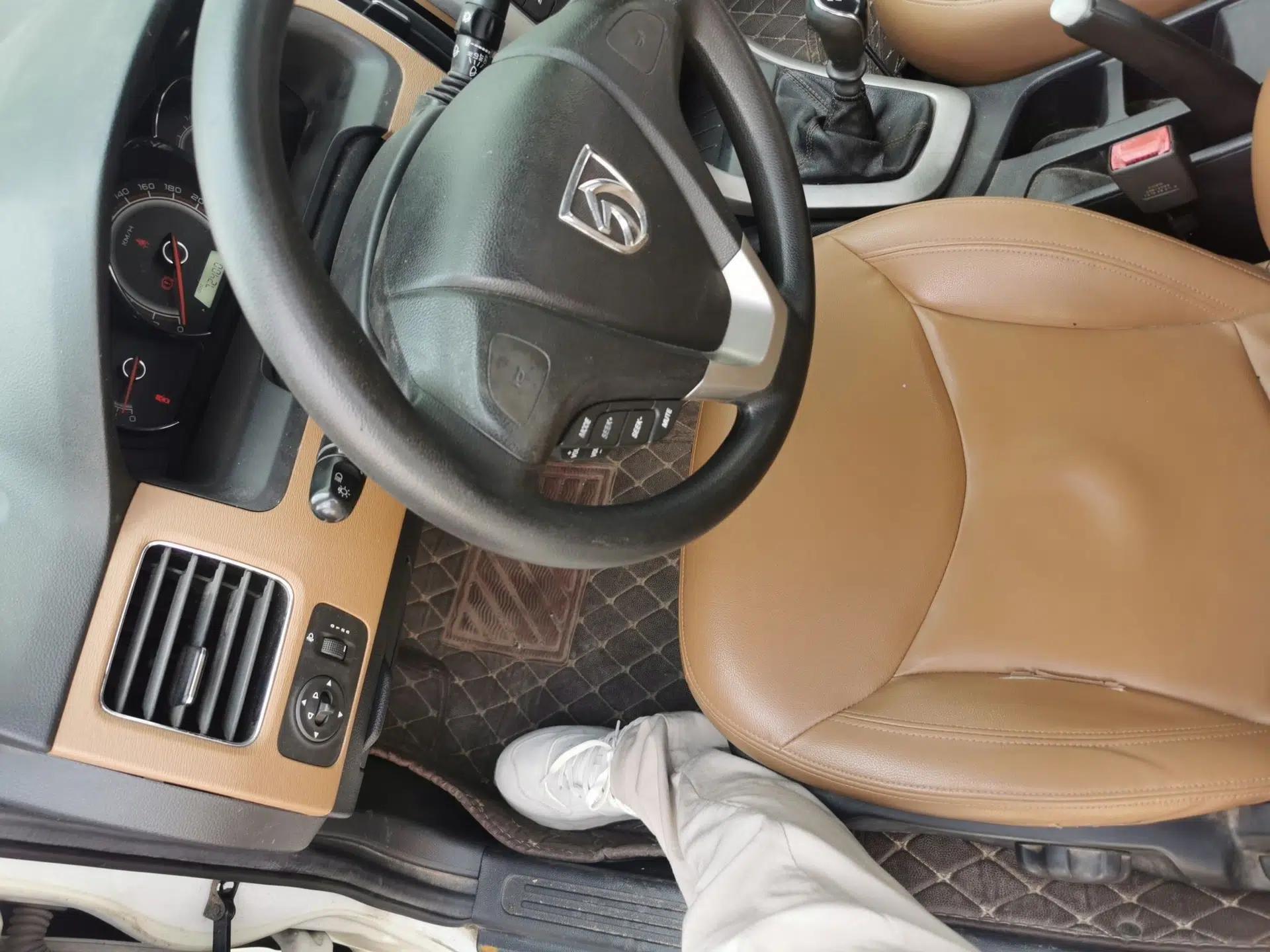 Baojun 630 2013 1.5L manual Elite version — миниатюра 15