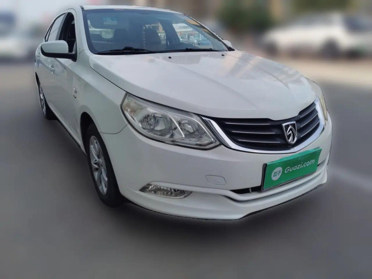 Baojun 630 2013 1.5L manual Elite version — миниатюра 3