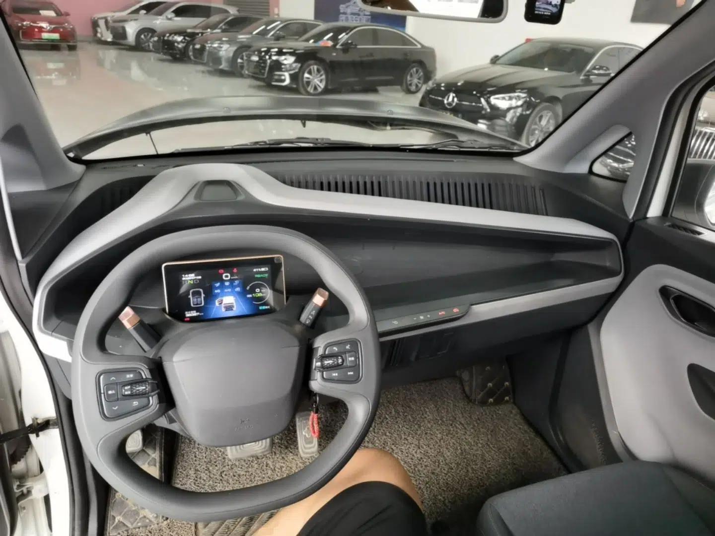 Baojun E200 2019 250KM Smart Drive Edition — миниатюра 12