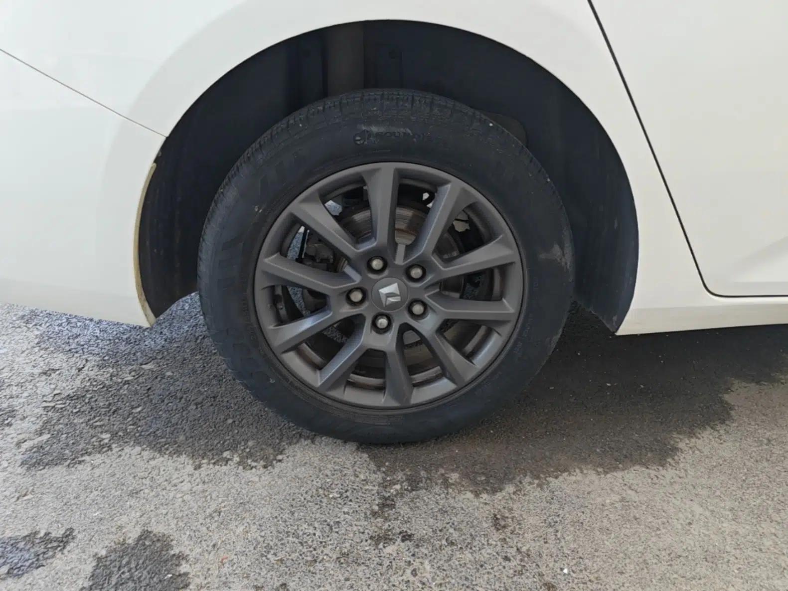Baojun RC-5 2020 1.5L Manual Zhiyao Elite Edition — миниатюра 11