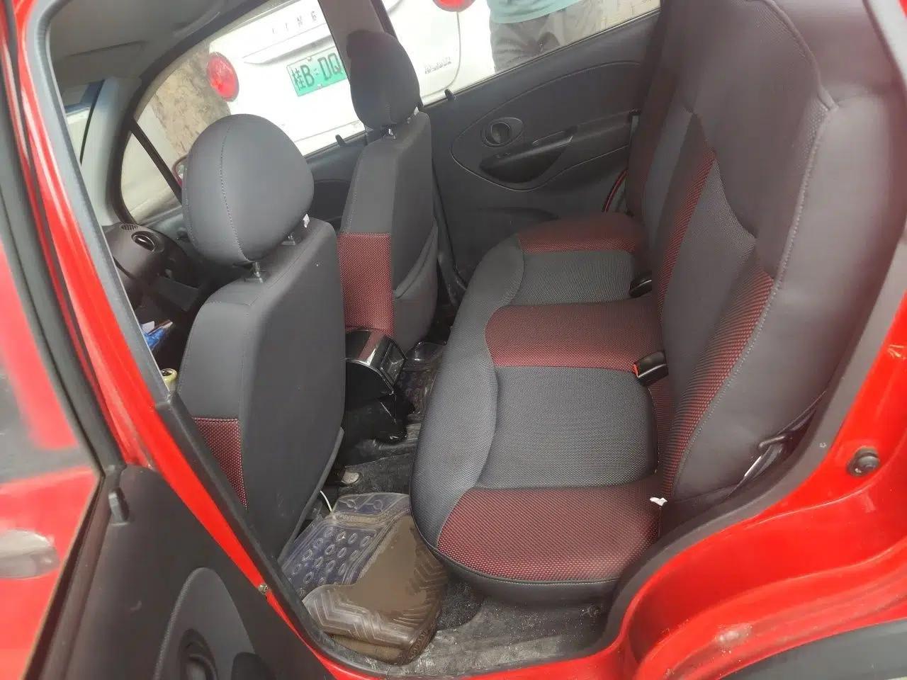 Baojun Lechi 2012 Revised Version 1.2L Manual Sports Edition Superior Type — миниатюра 17