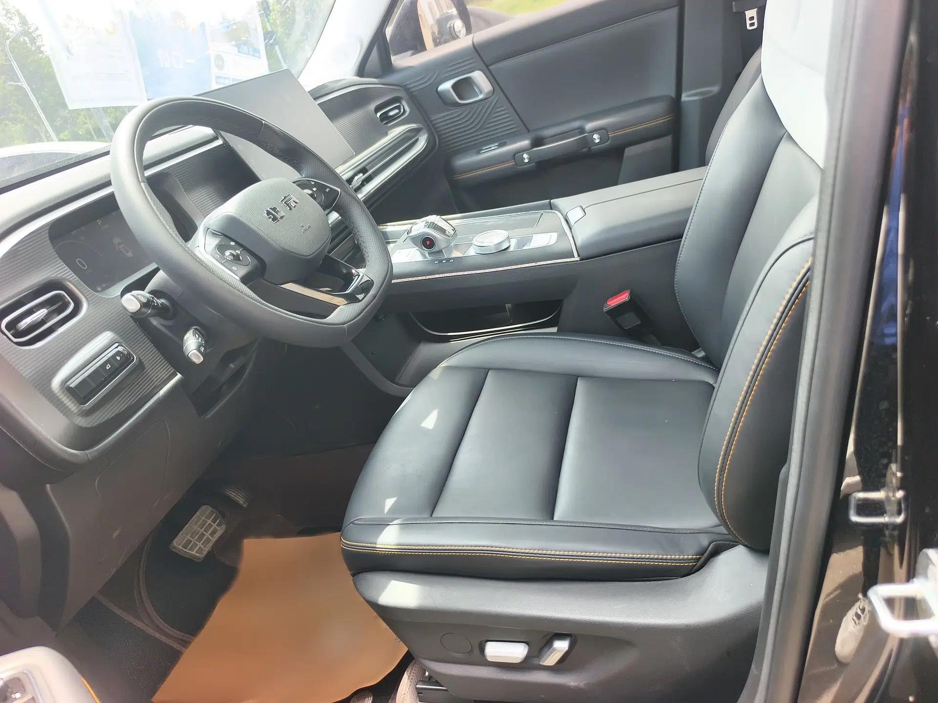 BAIC Off-Road BJ30 2024 1.5T Light Wilderness Pro Edition — миниатюра 9