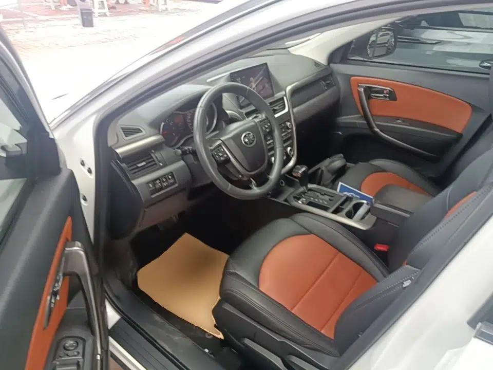 Bestune X80 2017 2.0L automatic Technology trim level — миниатюра 17