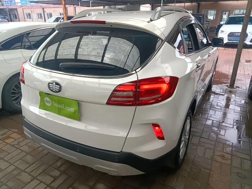 Bestune X80 2017 2.0L automatic Technology trim level — миниатюра 6