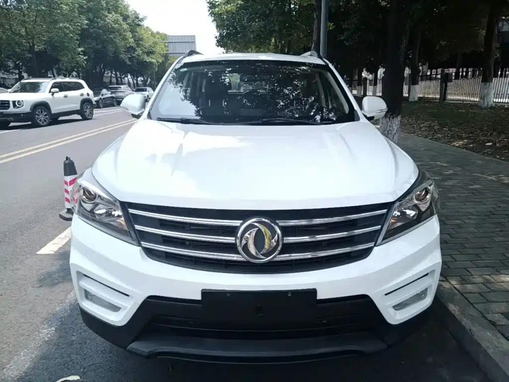 Fengguang S560 2019 Model 1.8L Manual Urban Edition — миниатюра 3