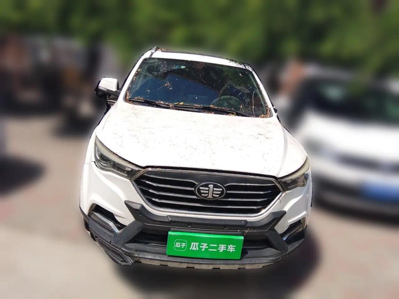 Bestune X40 2017 1.6L Manual Luxury Edition — миниатюра 2