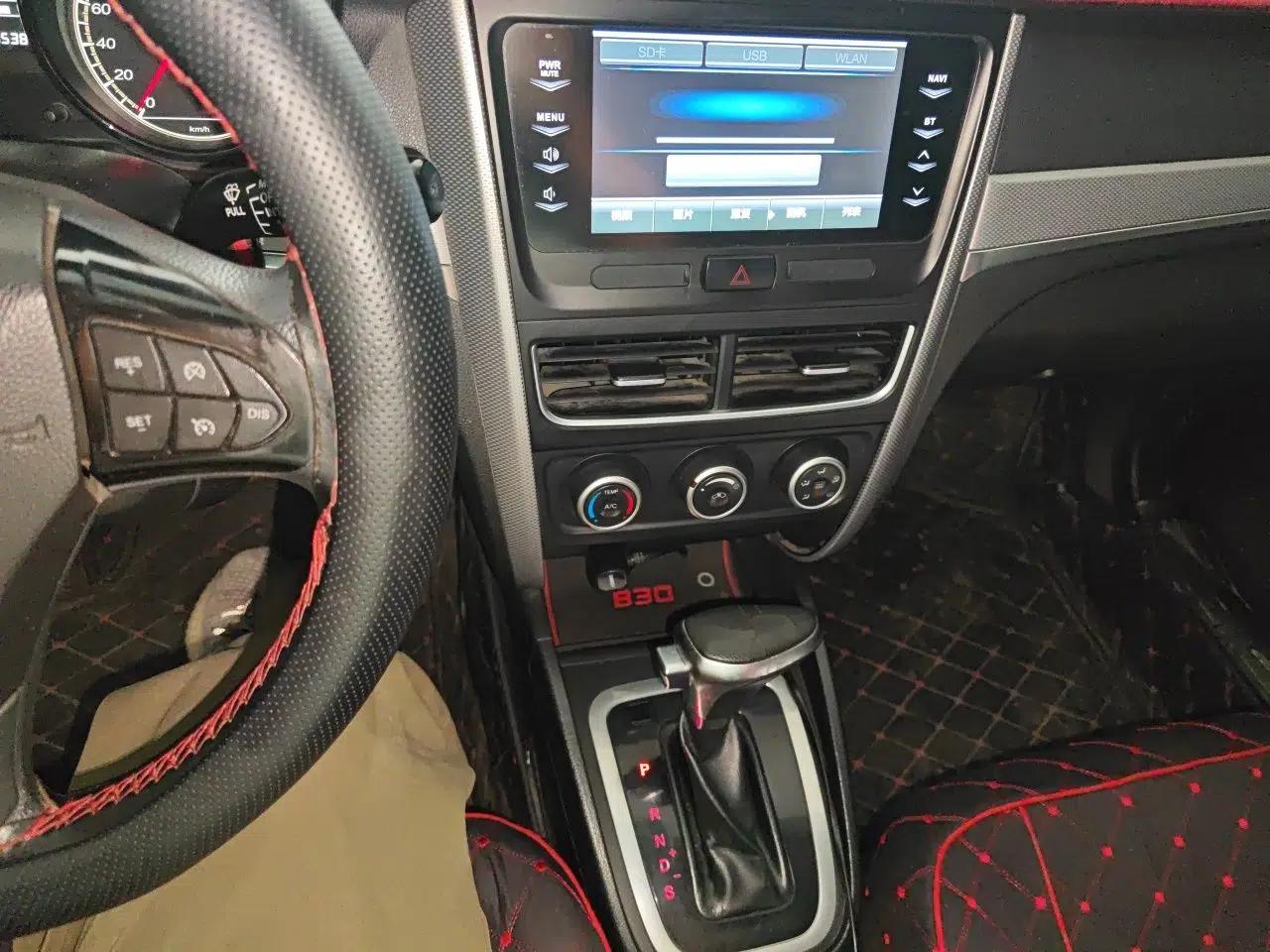 Bestune B30 2016 1.6L Automatic Luxury Model — миниатюра 13