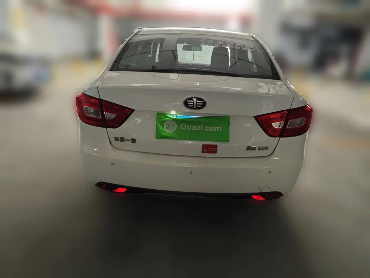 Bestune B30 2016 1.6L Automatic Luxury Model — миниатюра 5