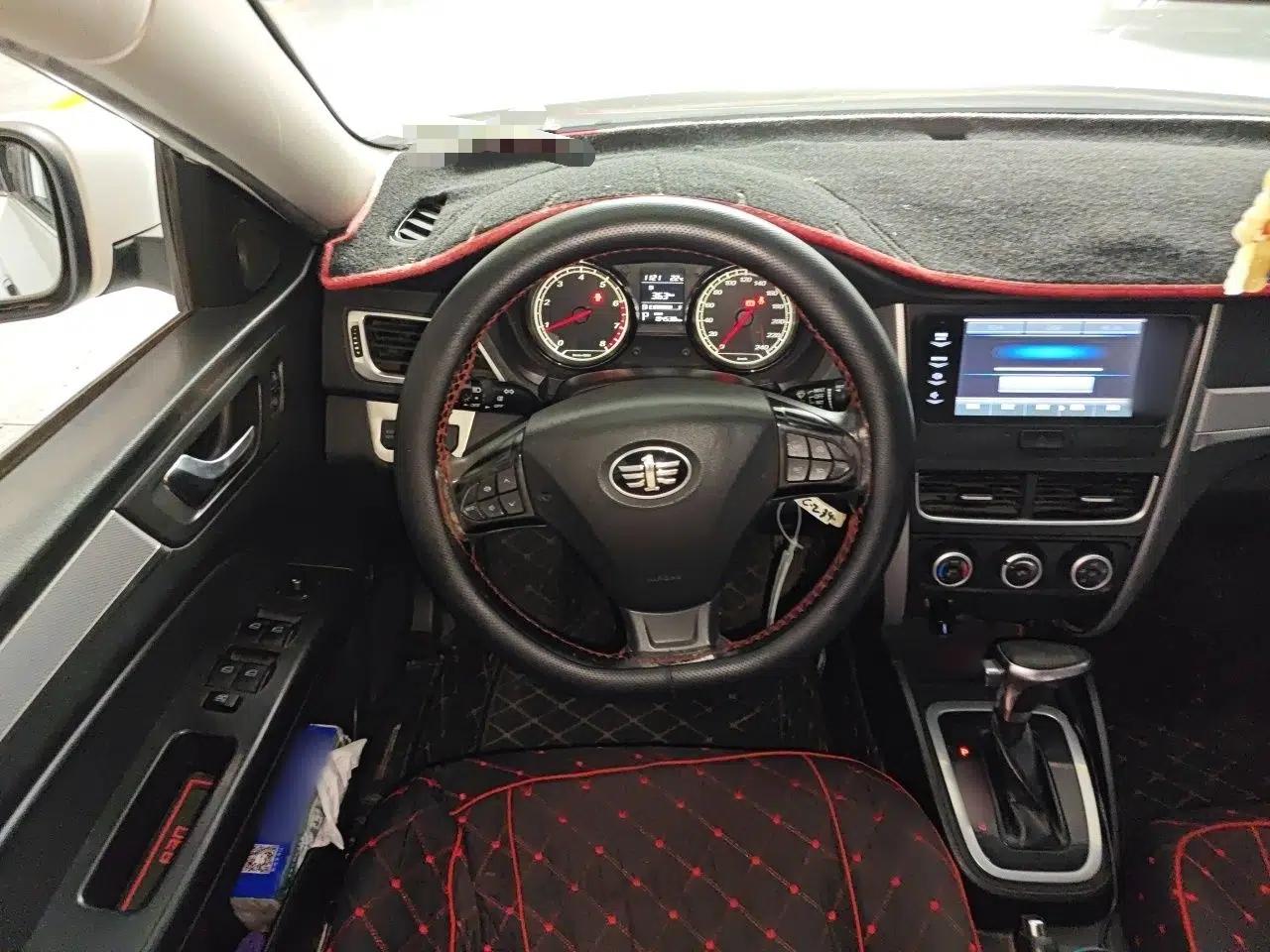 Bestune B30 2016 1.6L Automatic Luxury Model — миниатюра 10