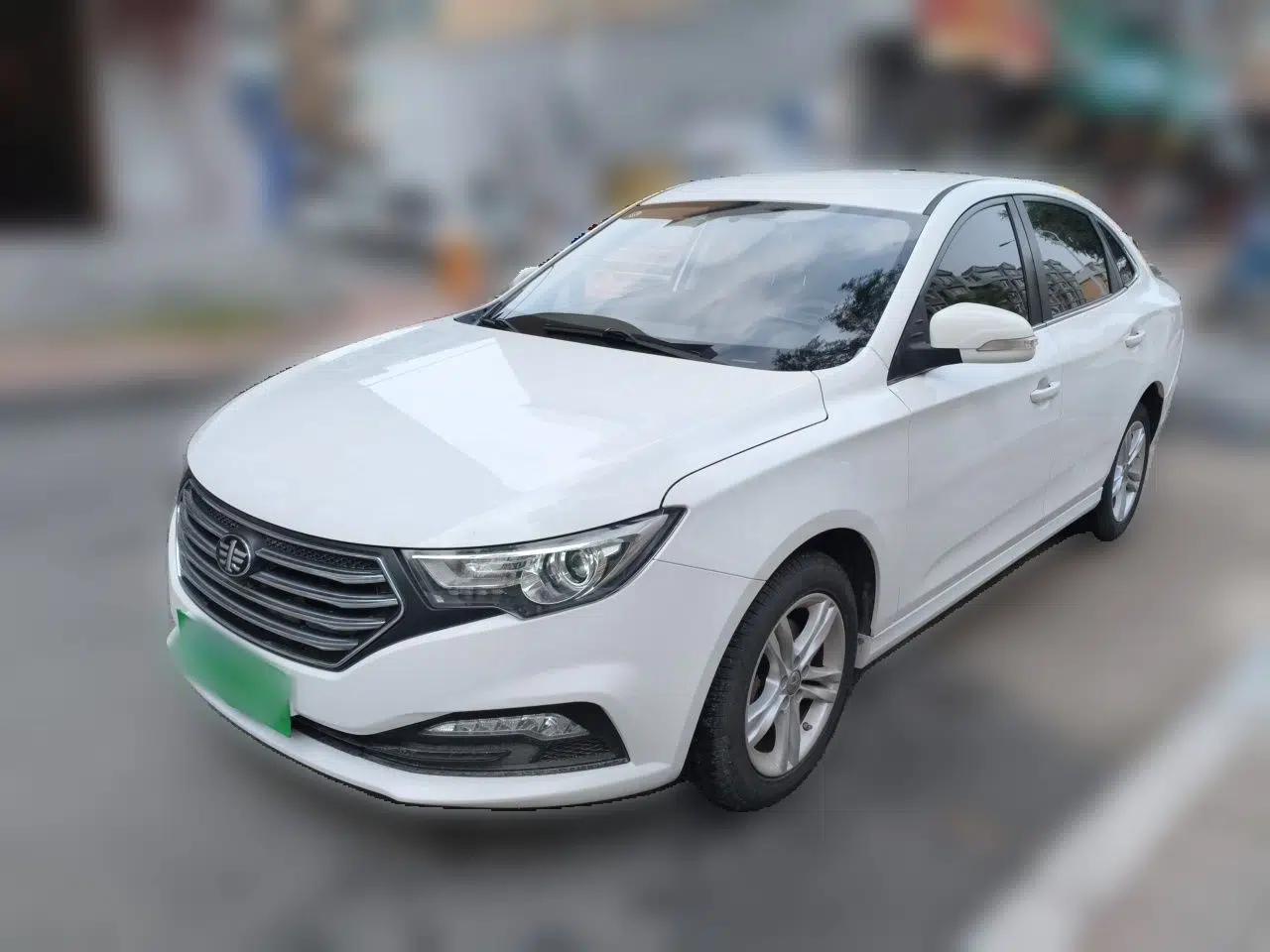 Bestune B30 2017 1.6L manual Comfort trim level — миниатюра 1