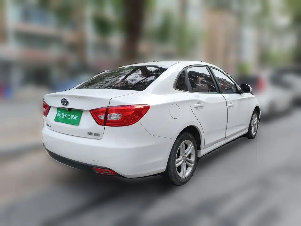 Bestune B30 2017 1.6L manual Comfort trim level — миниатюра 6