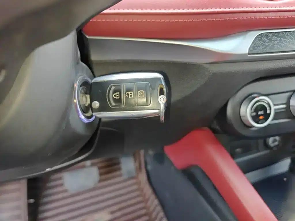 Fengguang 500 2021 Model 1.5L CVT Enjoy Edition — миниатюра 9