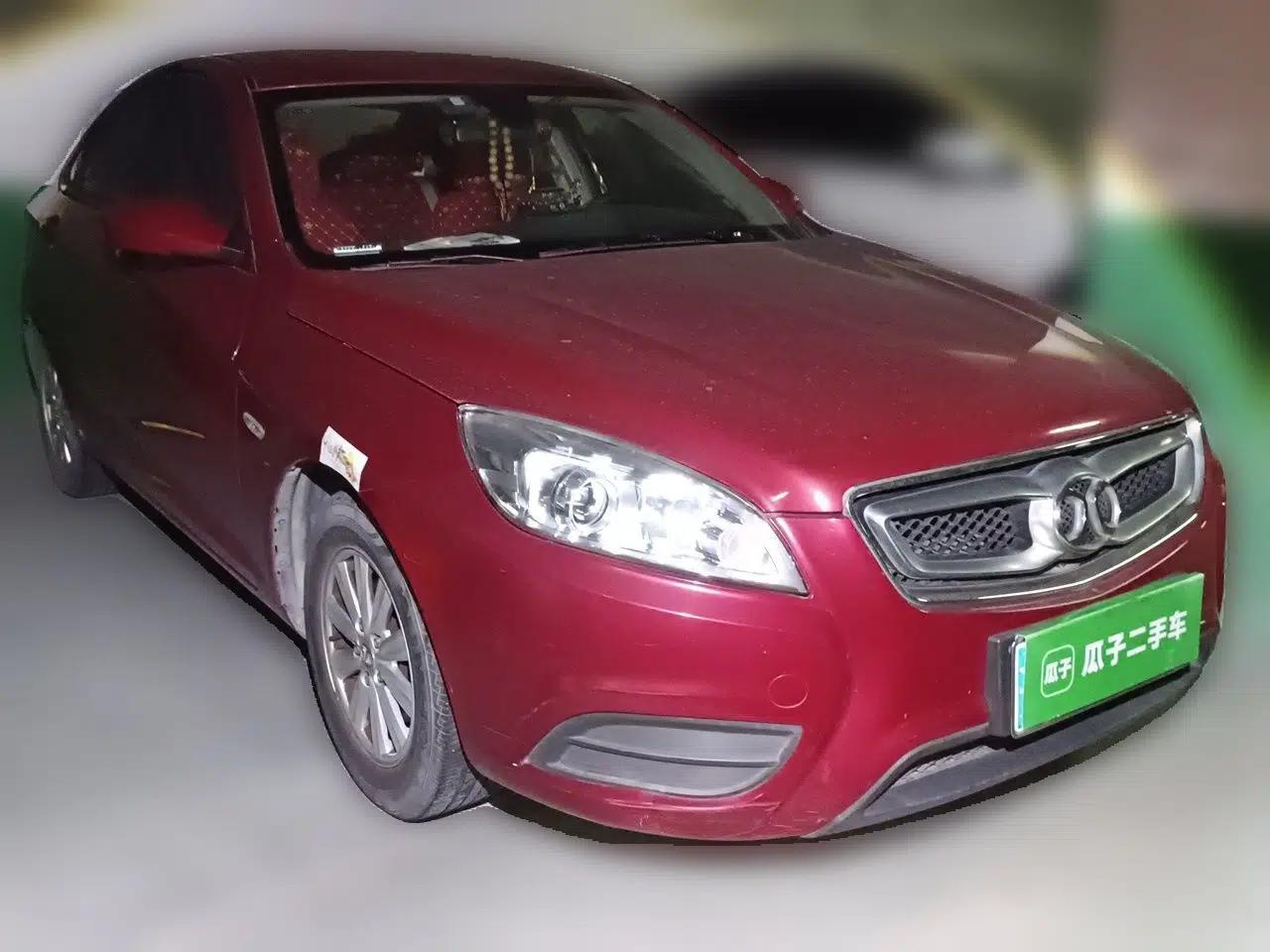 BAIC Senova D50 2014 1.5L manual standard version — миниатюра 3