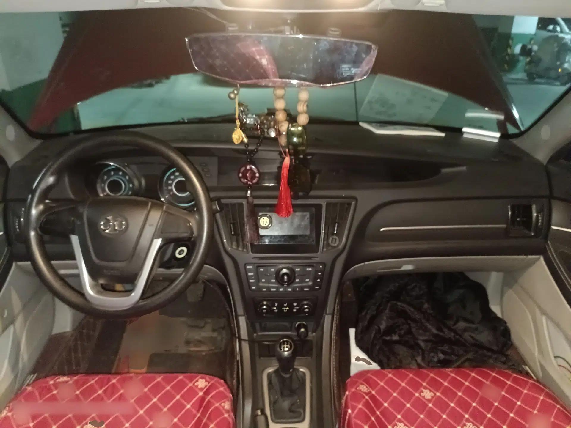 BAIC Senova D50 2014 1.5L manual standard version — миниатюра 9