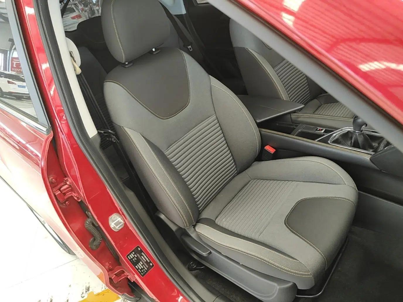 BAIC Beijing X3 2019 1.5T Manual Glory Edition — миниатюра 19