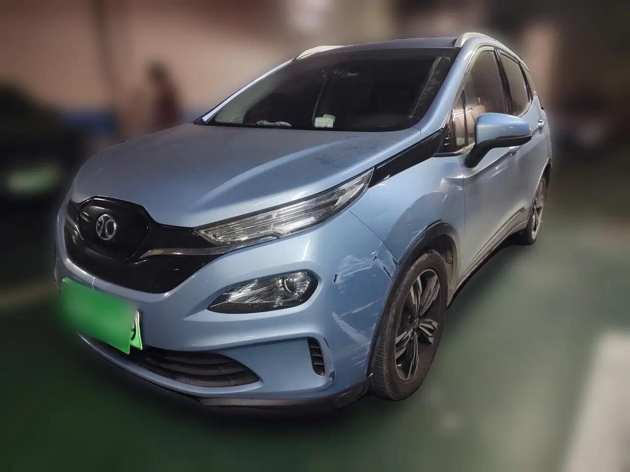 BAIC Beijing EX3 2019 R600 Strong Wind Edition — миниатюра 1
