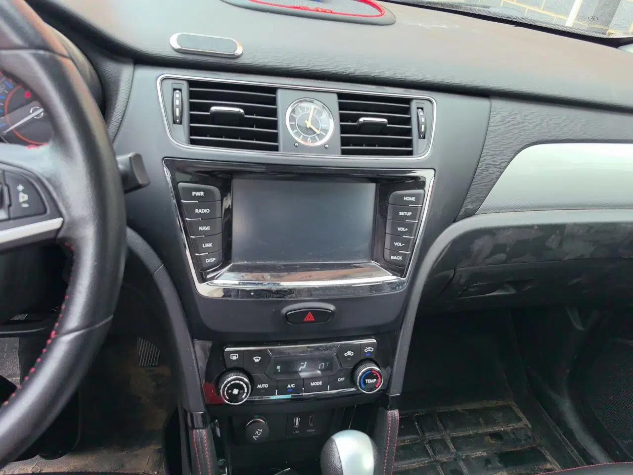 BAIC Senova X55 2016 1.5T CVT Luxury Edition — миниатюра 13