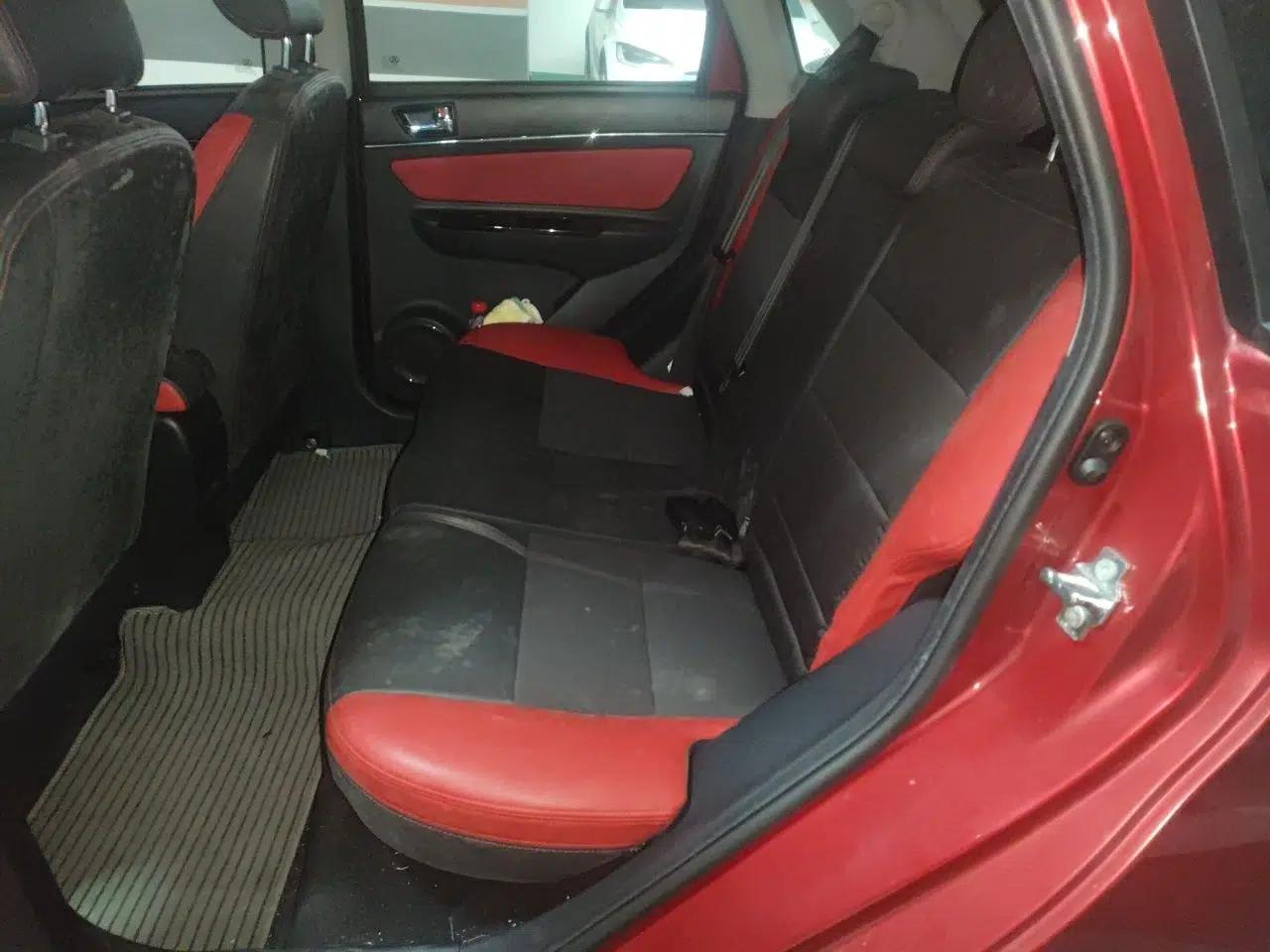 BAIC Senova X25 2015 1.5L Manual Elite Edition — миниатюра 14