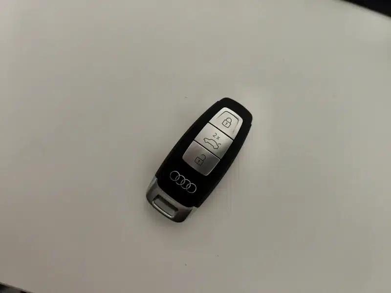 Audi A6L 2025 40 TFSI Luxury Dynamic — миниатюра 11