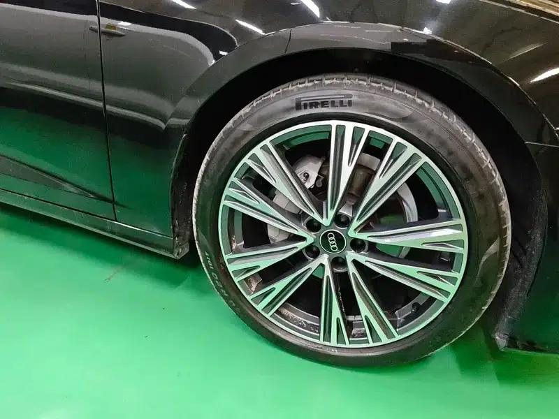 Audi A6L 2025 40 TFSI Luxury Dynamic — миниатюра 21