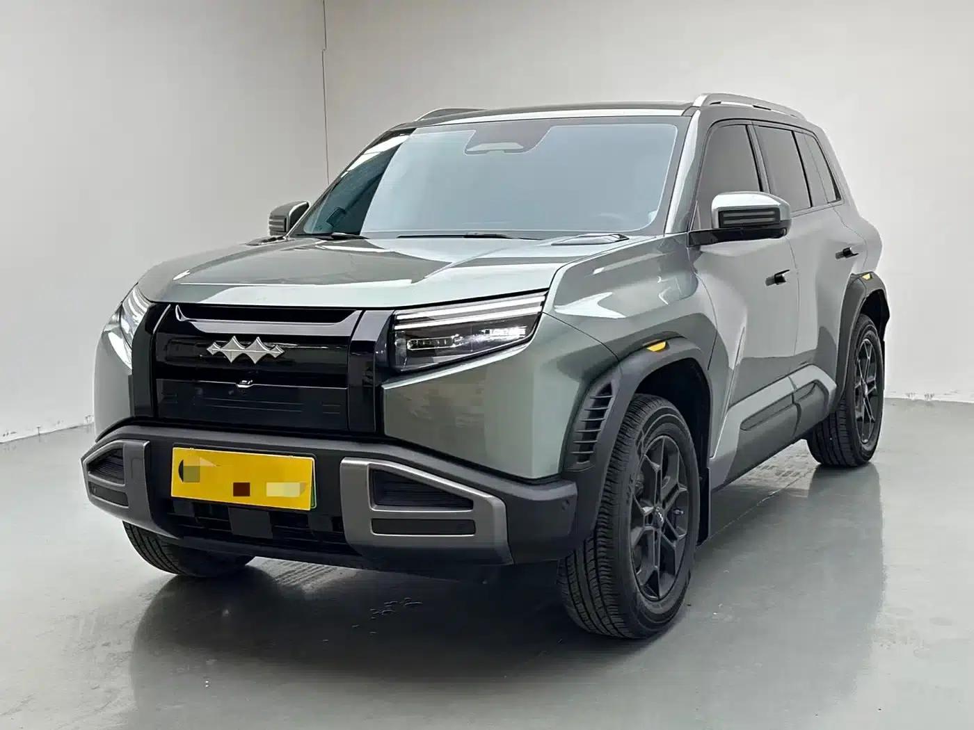 Titanium 3 2025 Model 501KM Rear-Wheel Drive Ultra Edition — миниатюра 1