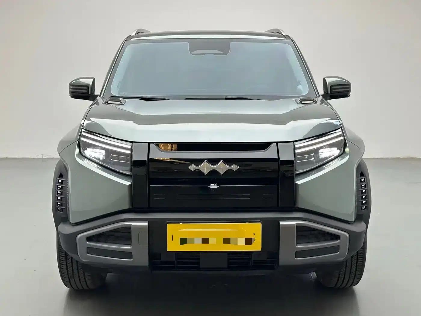 Titanium 3 2025 Model 501KM Rear-Wheel Drive Ultra Edition — миниатюра 2