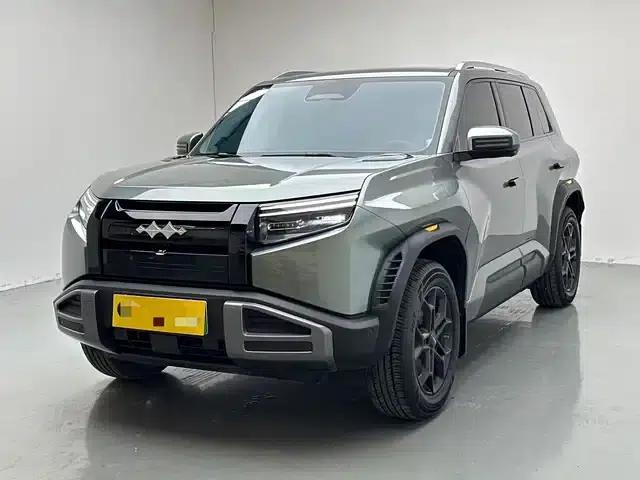 Titanium 3 2025 Model 501KM Rear-Wheel Drive Ultra Edition