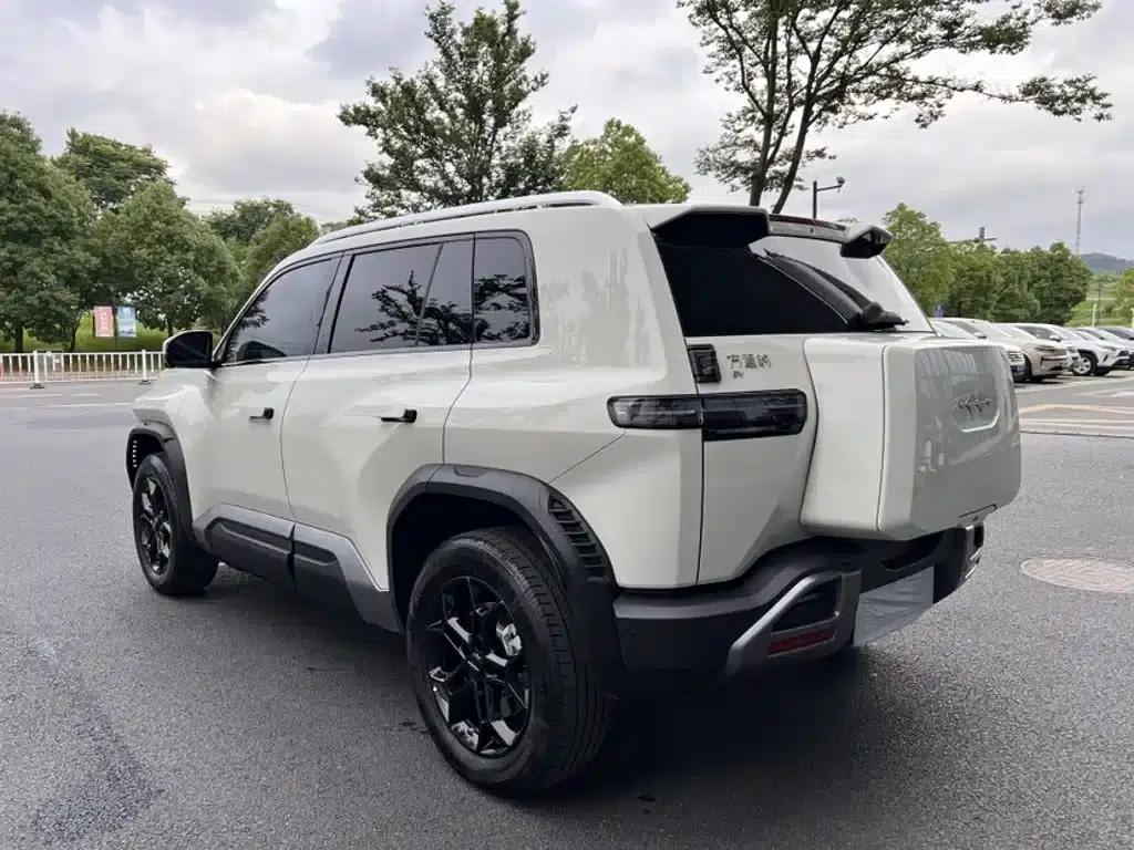 Titanium 3 2025 Model 501KM Rear-Wheel Drive Pro — миниатюра 9