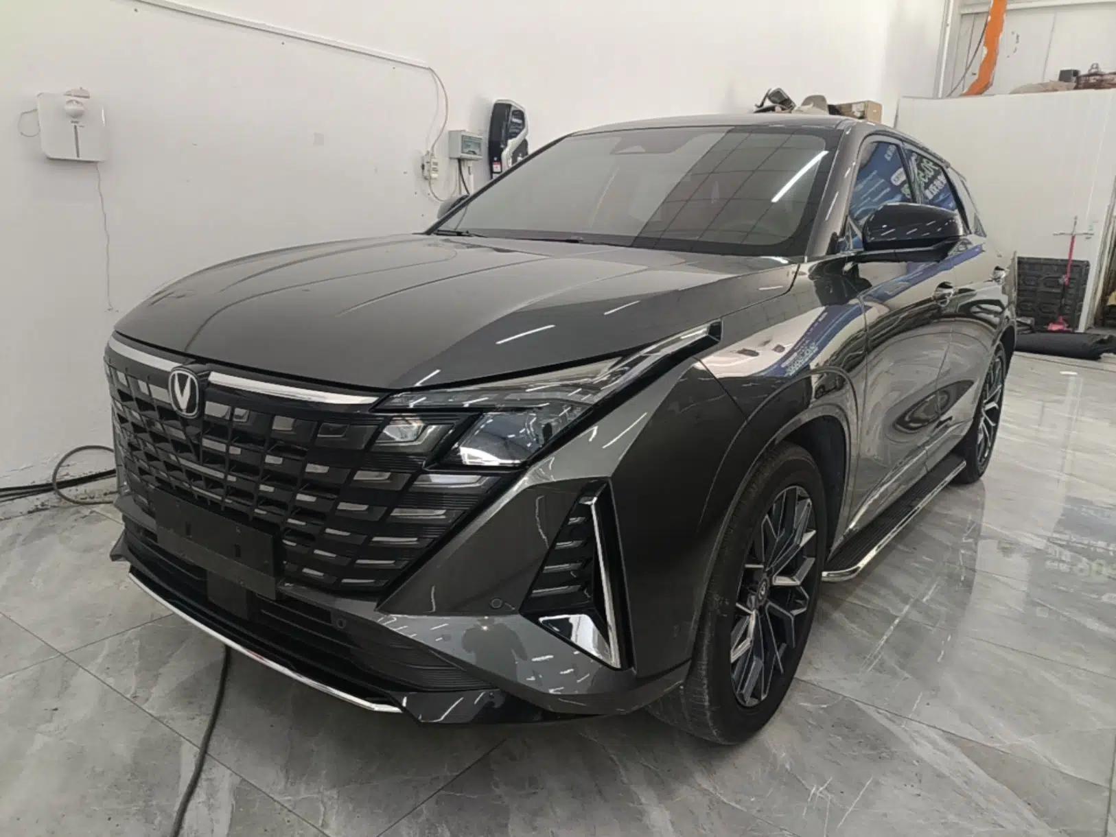 CHANGAN UNI-Z New Energy 2024 Blue Whale Smart Electric iDD 125km Excellence Model — миниатюра 1