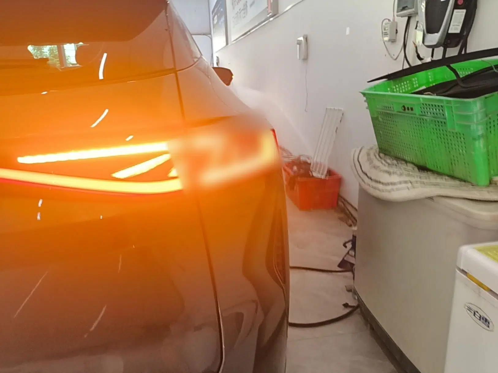 CHANGAN UNI-Z New Energy 2024 Blue Whale Smart Electric iDD 125km Excellence Model — миниатюра 9