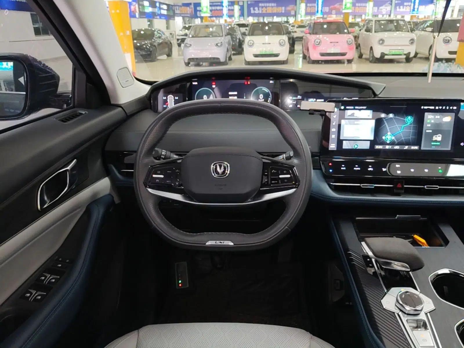CHANGAN UNI-K iDD 2022 Blue Whale iDD 130km 1.5T Excellence Model — миниатюра 13