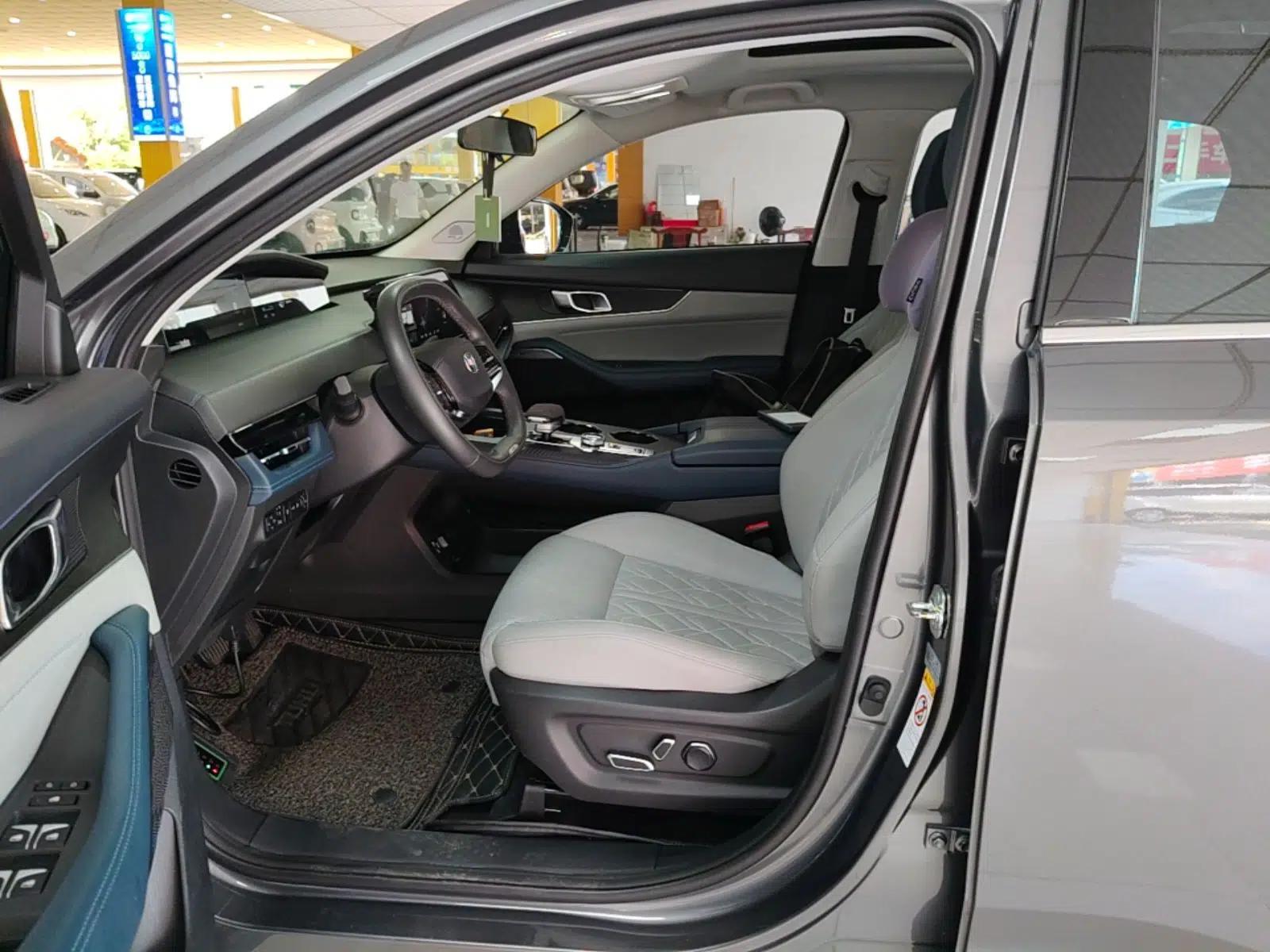 CHANGAN UNI-K iDD 2022 Blue Whale iDD 130km 1.5T Excellence Model — миниатюра 17