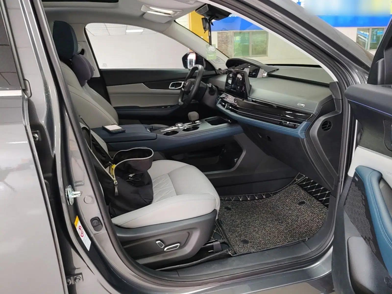 CHANGAN UNI-K iDD 2022 Blue Whale iDD 130km 1.5T Excellence Model — миниатюра 19