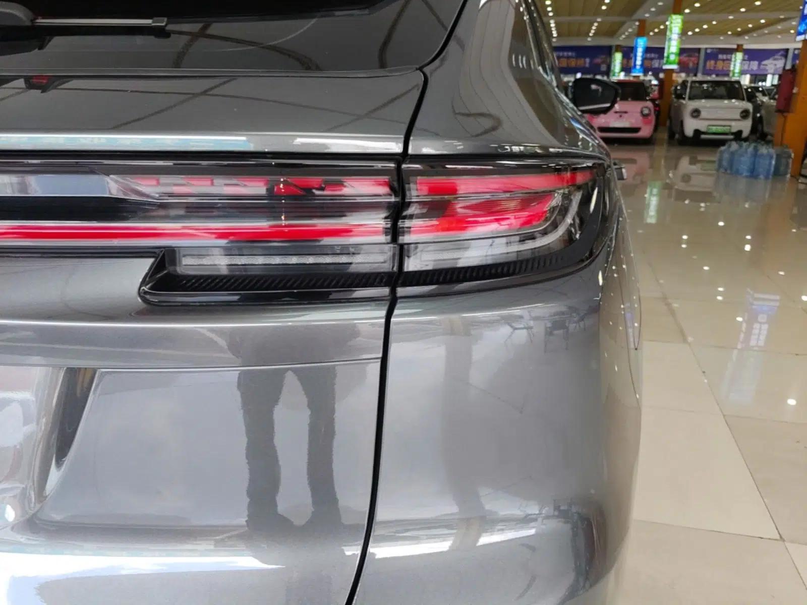 CHANGAN UNI-K iDD 2022 Blue Whale iDD 130km 1.5T Excellence Model — миниатюра 9