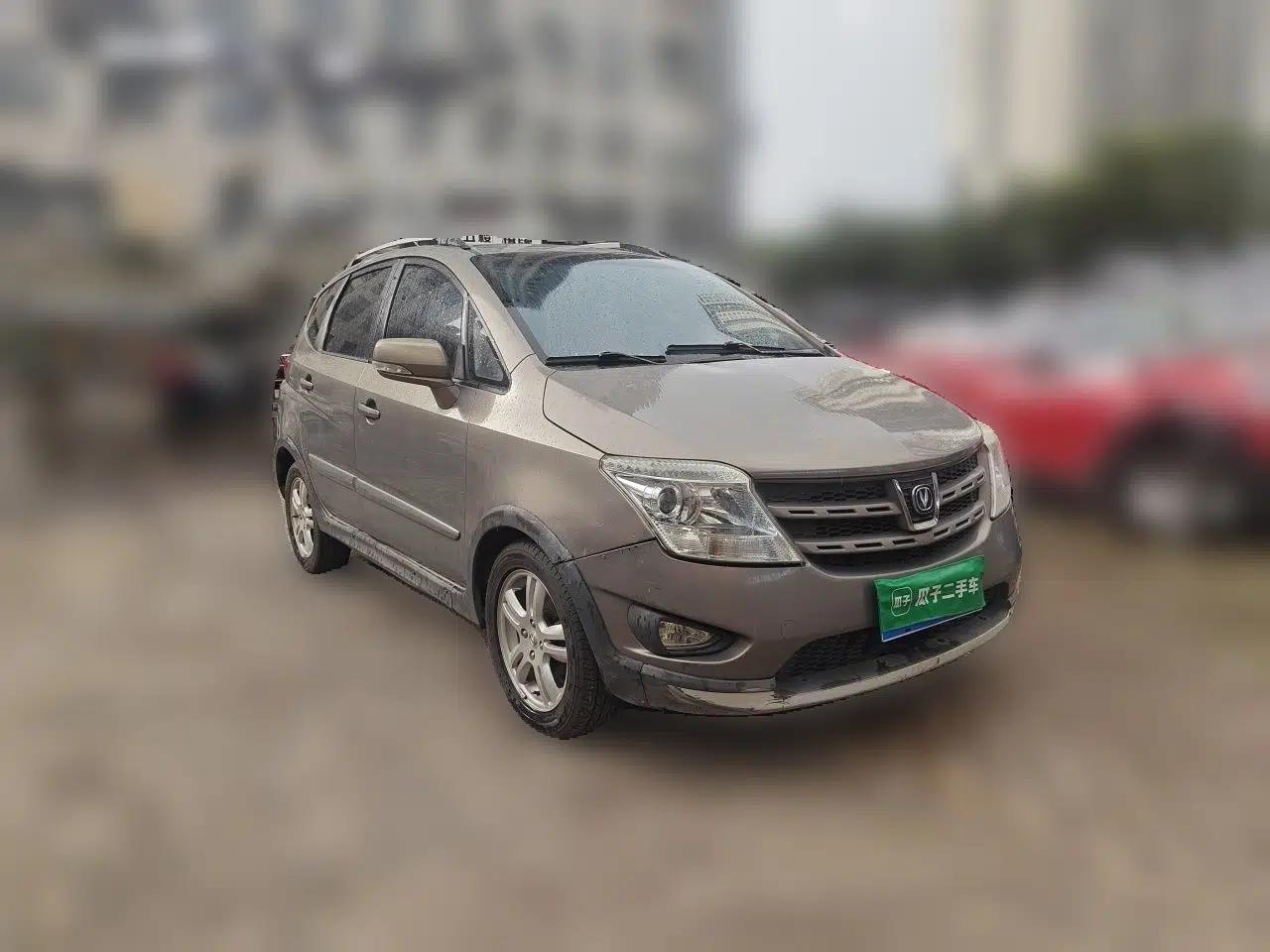 CHANGAN CX20 2011 1.3L Automatic Sport Edition — миниатюра 3