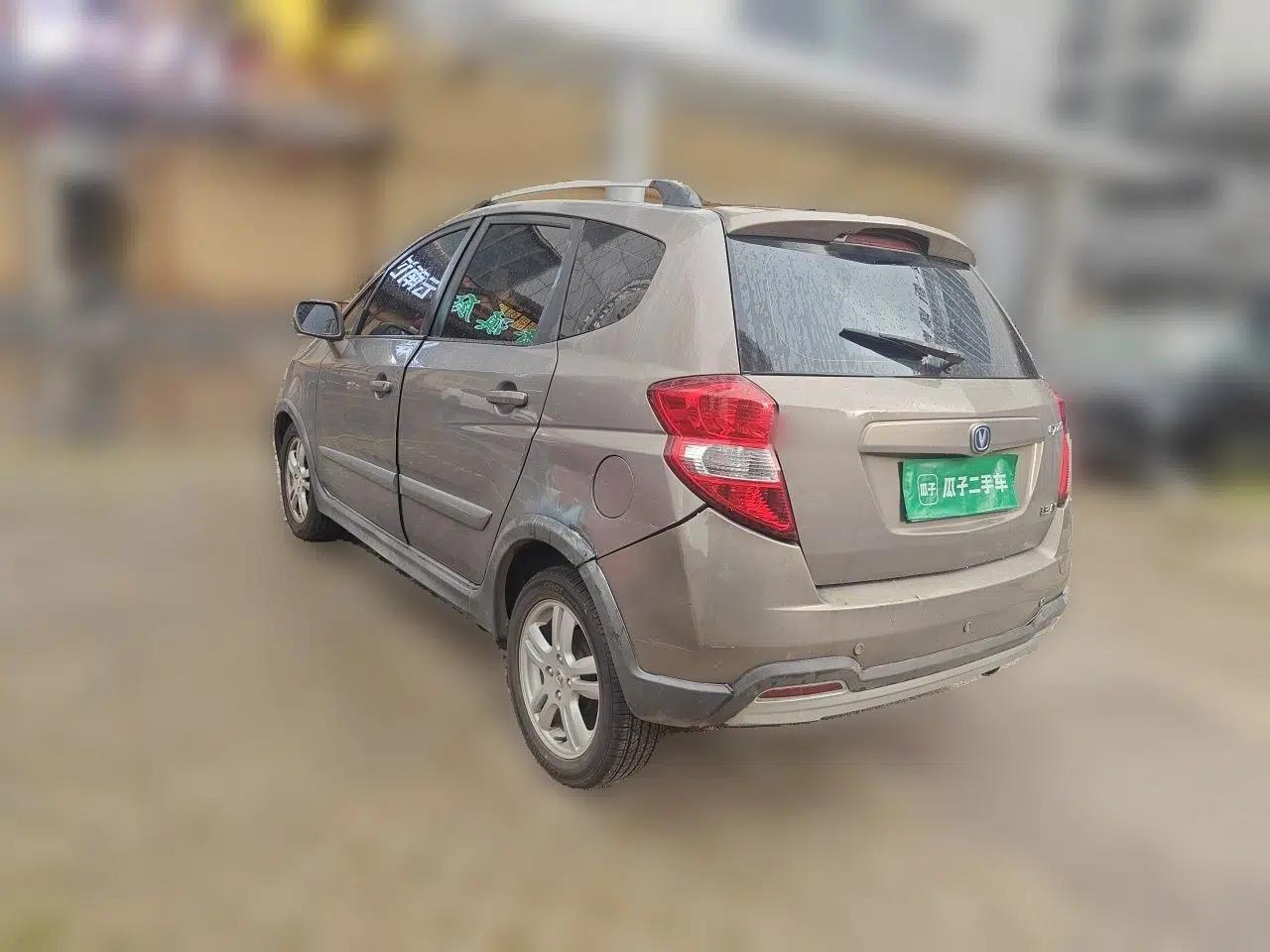 CHANGAN CX20 2011 1.3L Automatic Sport Edition — миниатюра 4