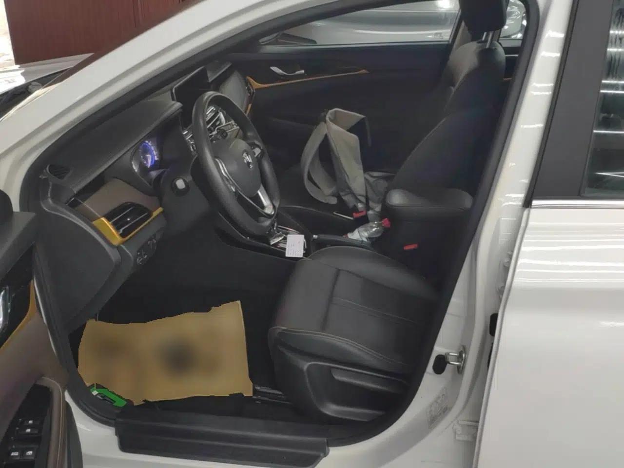 CHANGAN Eado DT 2019 1.6L Automatic Smart Enjoyment Model China VI Standard — миниатюра 22