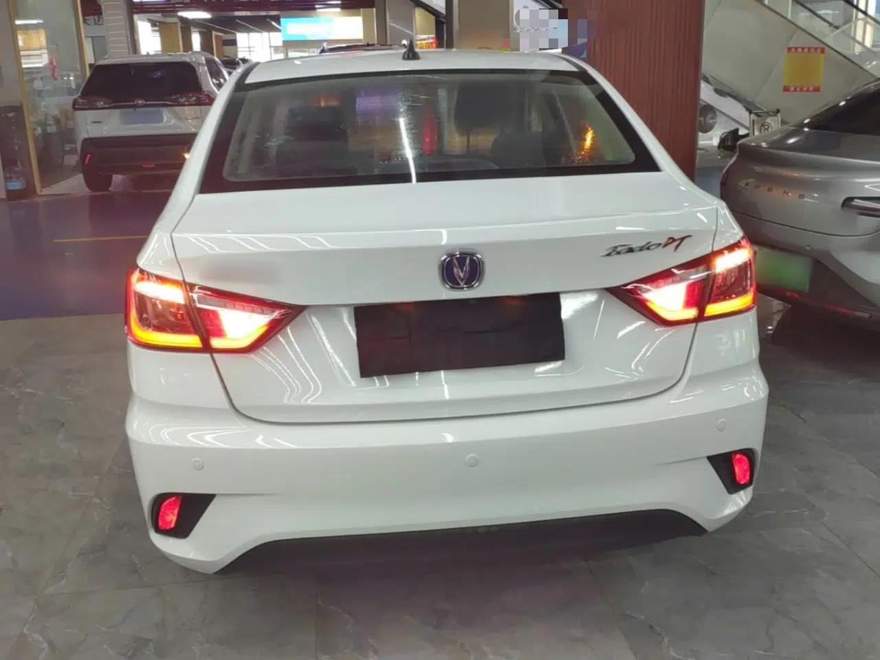 CHANGAN Eado DT 2019 1.6L Automatic Smart Enjoyment Model China VI Standard — миниатюра 5