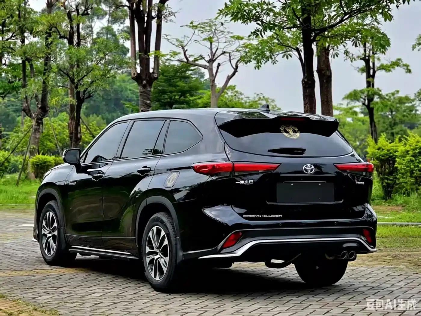 Crown Land Cruiser 2023 2.5L HEV 2WD Entry-level Edition (5-seater) — миниатюра 7