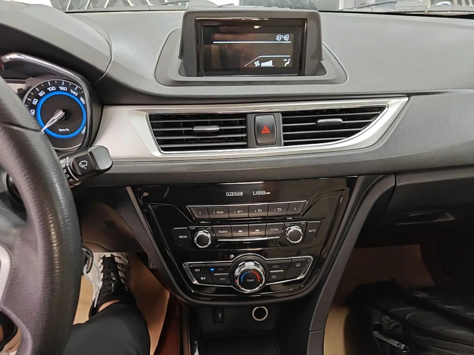 CHANGAN Alsvin V7 2016 1.6L Manual LeShang Model China V Standard — миниатюра 20