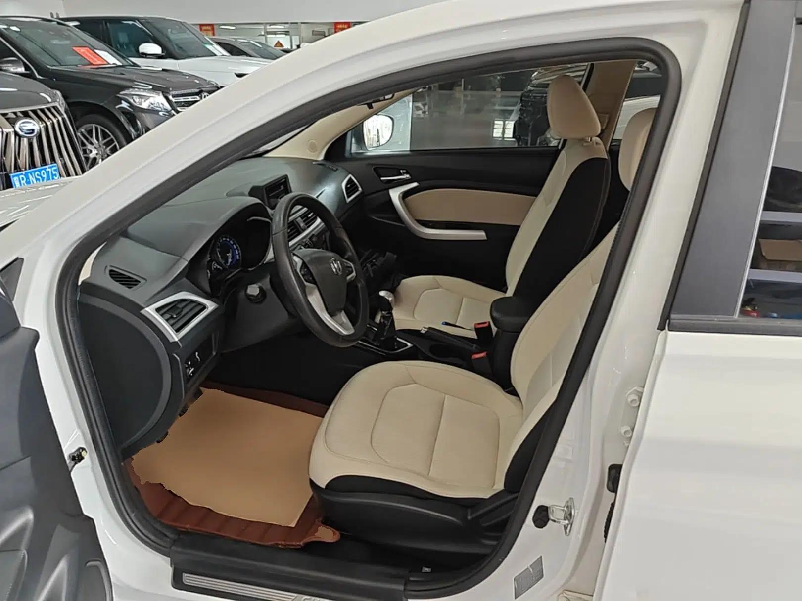 CHANGAN Alsvin V7 2016 1.6L Manual LeShang Model China V Standard — миниатюра 22
