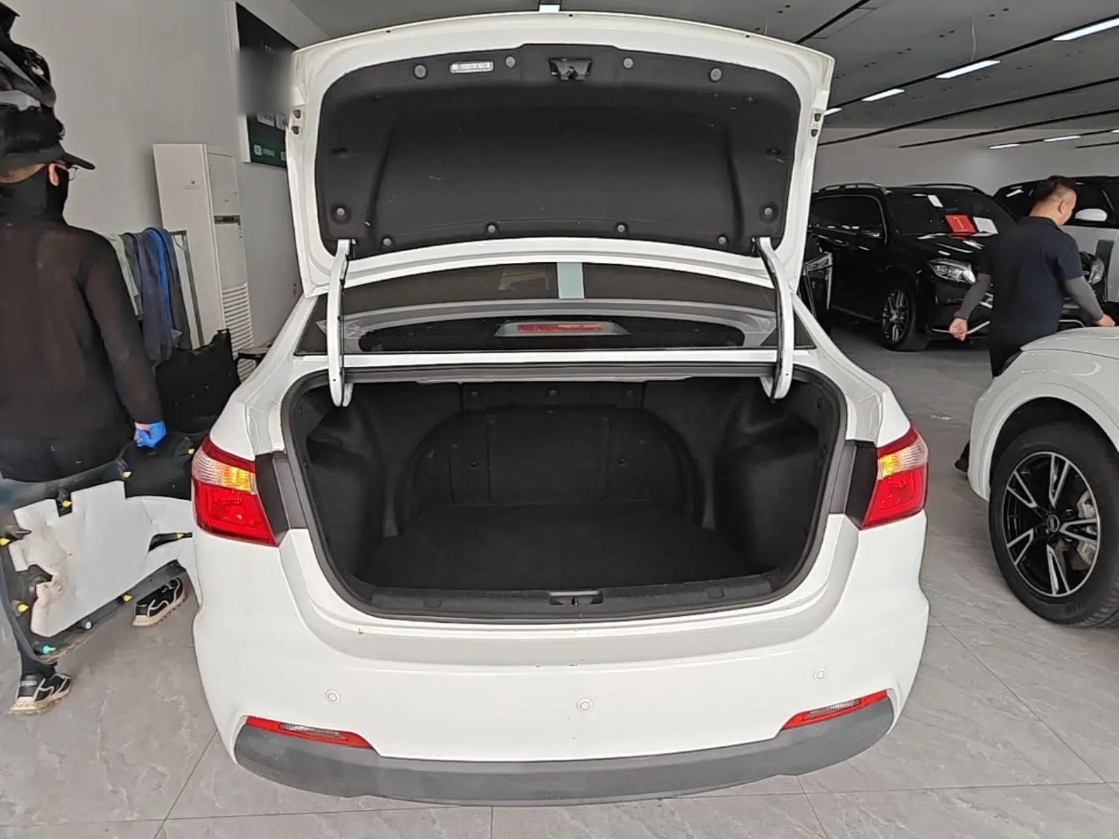 CHANGAN Alsvin V7 2016 1.6L Manual LeShang Model China V Standard — миниатюра 27